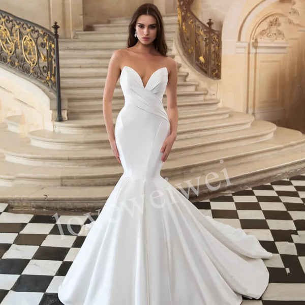 Loveweiwei Simple Satin Bridal Gown Mermaid Wedding Dress