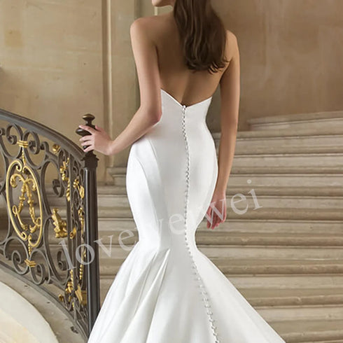 Loveweiwei Simple Satin Bridal Gown Mermaid Wedding Dress