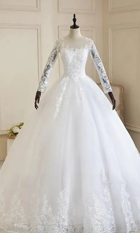 Vintage O Neck Full Sleeve Wedding Dress Lace Embroidery Gown
