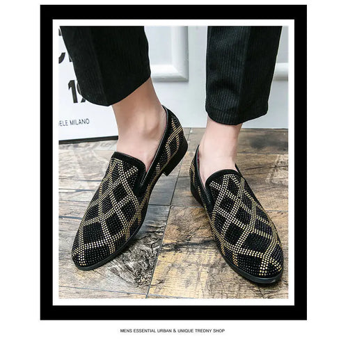 Elegant Italian Designer Moccasin Loafers for Men - Formal Suede Slip-On Party Shoes with Pointed Toe and Comfortable PU Insole