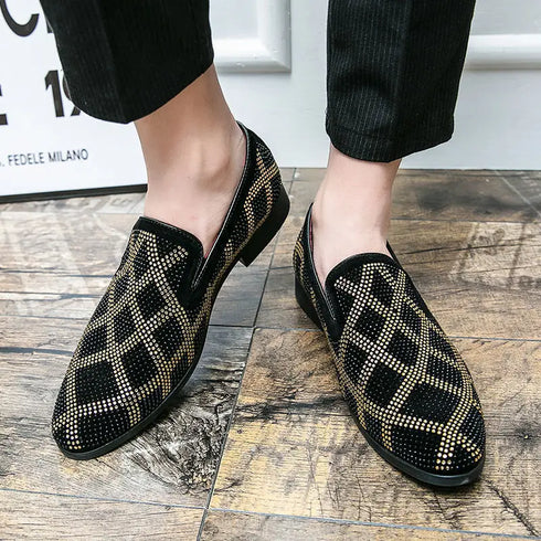 Elegant Italian Designer Moccasin Loafers for Men - Formal Suede Slip-On Party Shoes with Pointed Toe and Comfortable PU Insole