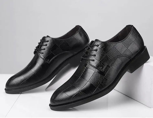 Elegant Handmade Italian Style Retro Leather Oxfords for Men - Perfect Formal Business and Party Footwear in Big Sizes
