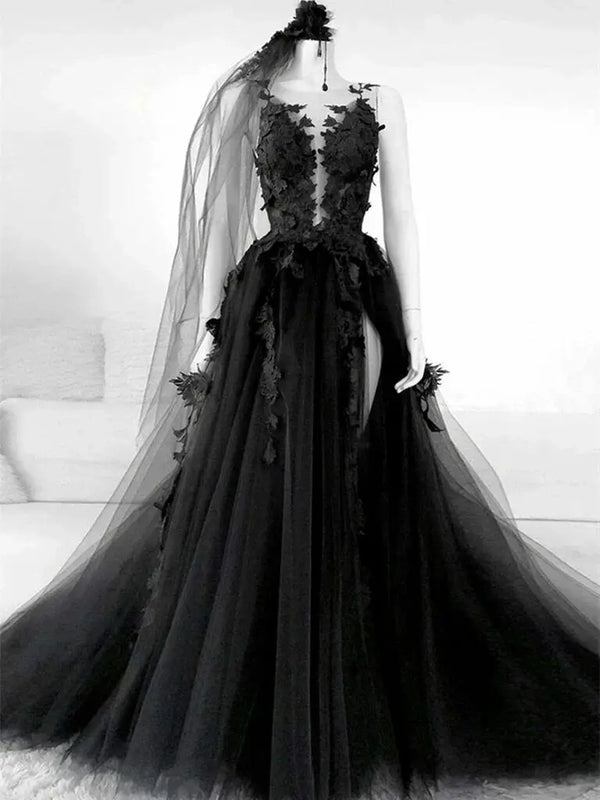 Gothic Mermaid Gown With Lace Appliques Long Sleeve Elegant Wedding Dress Silhouette