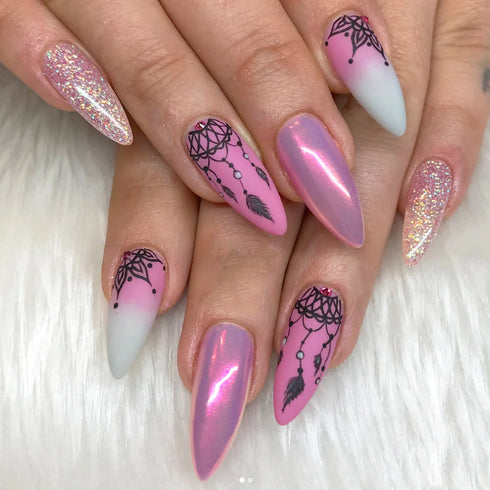 Retro Floral and Butterfly Nail Art Stamping Plate with Snowflake and Animal Designs - Creative Nail Templates for Stunning Manicures