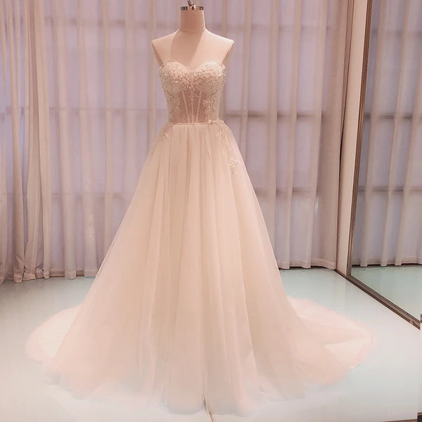 Customized Appliques Court A-Line Wedding Dress Luxury Beaded Strapless Backless Bridal Gown