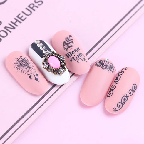 Retro Floral and Butterfly Nail Art Stamping Plate with Snowflake and Animal Designs - Creative Nail Templates for Stunning Manicures