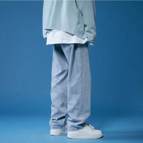 Trendy Baggy Denim Jeans for Men – Stylish Harem Pants for Teens, Ideal for Casual Streetwear and Versatile Outfits, Perfect Medium Wash Jeans for Any Season