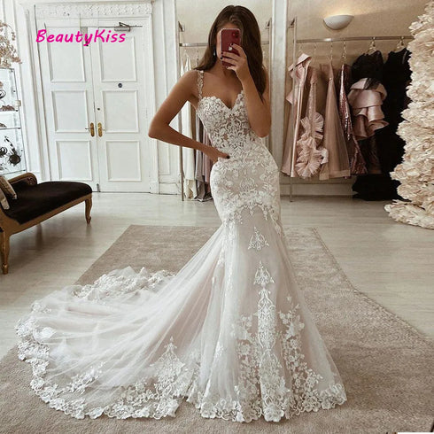Ivory Mermaid Wedding Dresses Lace Appliques Tulle Gowns