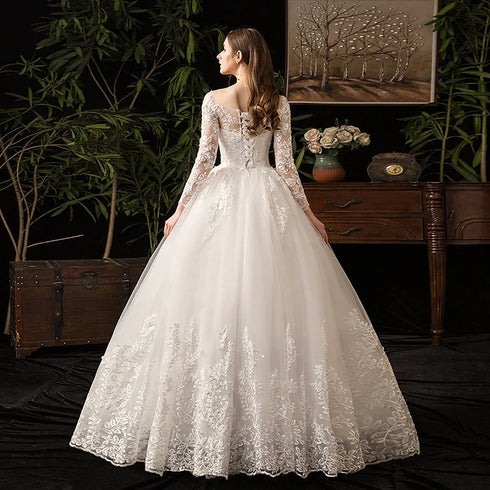 Vintage O Neck Full Sleeve Wedding Dress Lace Embroidery Gown