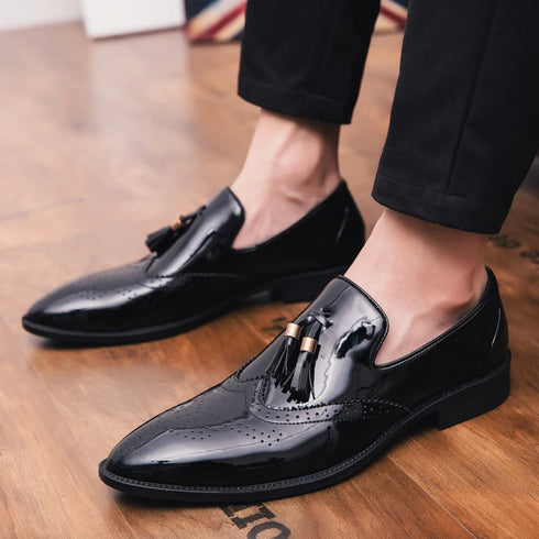 Extra Large Size 47 Elegant Pointed Toe Leather Oxfords for Men - Stylish Formal Dress Shoes Ideal for Business and Wedding Events, Comfortable Slip-On Loafers with Genuine Leather Lining and Breathable Features