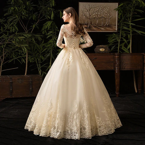 Vintage O Neck Full Sleeve Wedding Dress Lace Embroidery Gown