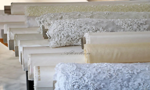 Alonlivn Custom Made Luxury Appliques Lace Ball Gown Wedding Dresses Chapel Train V-Neck Bridal Gowns