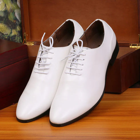 Stylish Men's Leather Oxford Dress Shoes for Weddings and Formal Events - Classic Lace-Up Brogue Design with Pointed Toe for a Polished Look