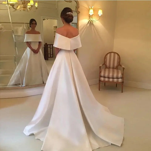 Customized A-Line Wedding Dress Floor-Length Bridal Gown with Off Shoulder Sleeveless Design