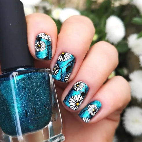 Retro Floral and Butterfly Nail Art Stamping Plate with Snowflake and Animal Designs - Creative Nail Templates for Stunning Manicures