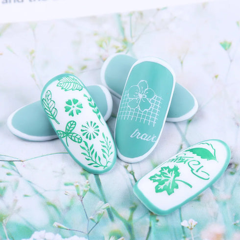 Retro Floral and Butterfly Nail Art Stamping Plate with Snowflake and Animal Designs - Creative Nail Templates for Stunning Manicures