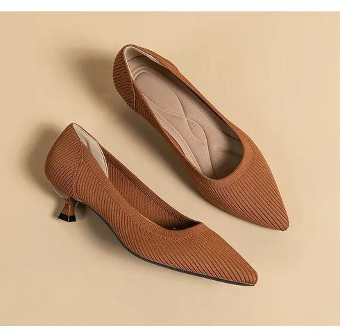 Stylish Women's Pointed Toe Slip-On Flat Pumps for Casual Spring and Autumn Wear