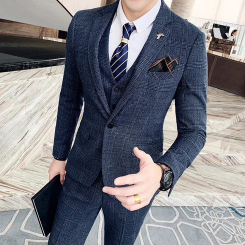Stylish Business Casual Three-Piece Suit for Men with Vest and Trousers