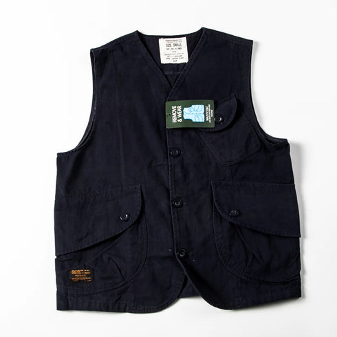 Vintage Japanese Multi Pocket Workwear Vest for Men - Casual Streetwear Loose Top and Couples Jacket for Summer Adventures