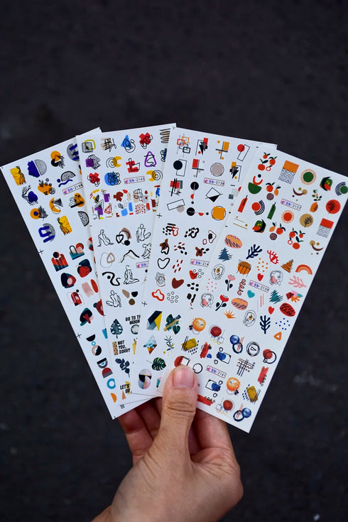 12 Floral Patterns Summer Nail Water Decals - Daffodils, Lilies, and Tulips for Stunning Nail Art Transfers and DIY Manicure Accessories