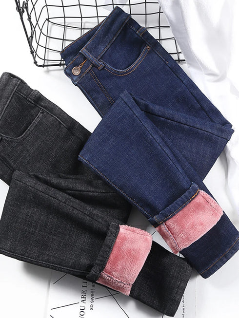 Warmth and Style: Women's Stretchy High-Waisted Pencil Jeans for Cozy Fall Outfits, Perfect for Casual Winter Looks and Everyday Wear