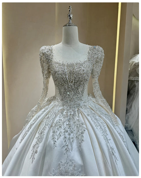 Luxurious Bridal Gown with Sparkling Embellishments Lace Embroidery and Long Train Wedding Dress