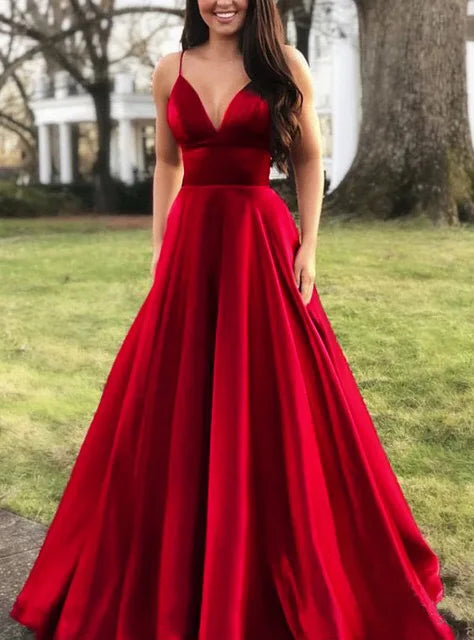 White Angel Feather Dress Luxury Design Women's Off Shoulder Elegant Long Dress for Parties and Weddings