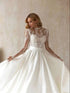 Beautiful Wedding Dresses With Detachable Train O-Neck Long Sleeves Bridal Gowns Lace Appliques