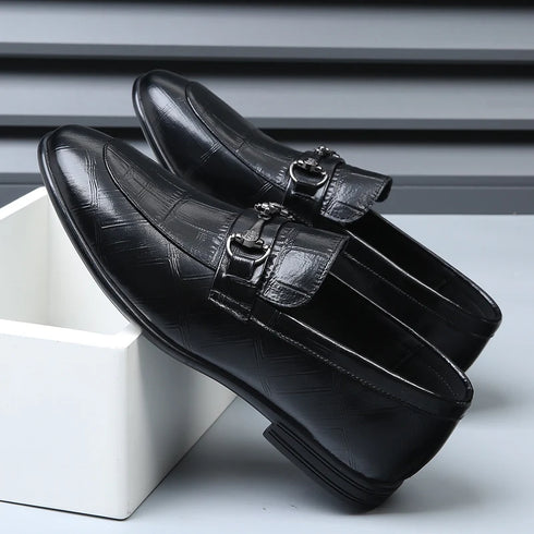 Stylish Men's Genuine Leather Pointed Loafers for Summer - Comfortable, Breathable Casual Shoes Perfect for Spring and Autumn Occasions