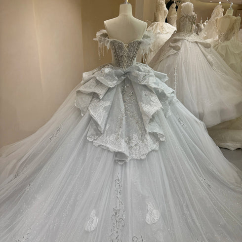 Exquisite Off Shoulder Wedding Dress with Beading and Lace Embellishments for Elegant Bridal Dress
