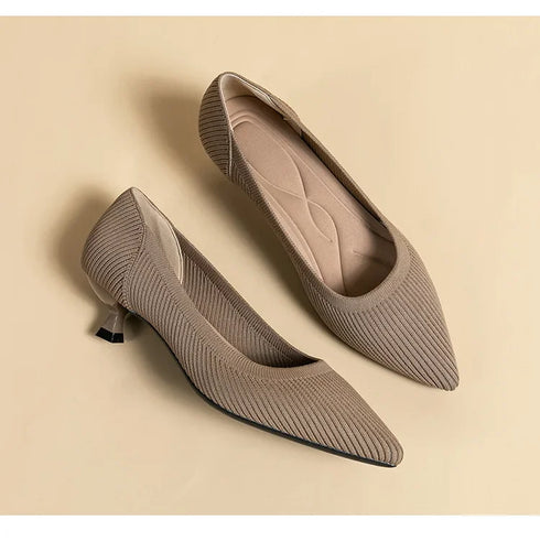 Stylish Women's Pointed Toe Slip-On Flat Pumps for Casual Spring and Autumn Wear