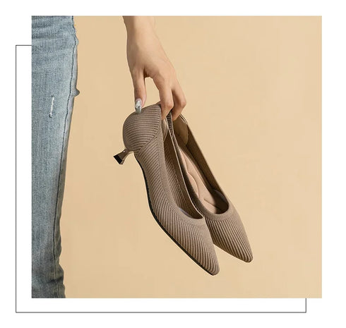 Stylish Women's Pointed Toe Slip-On Flat Pumps for Casual Spring and Autumn Wear