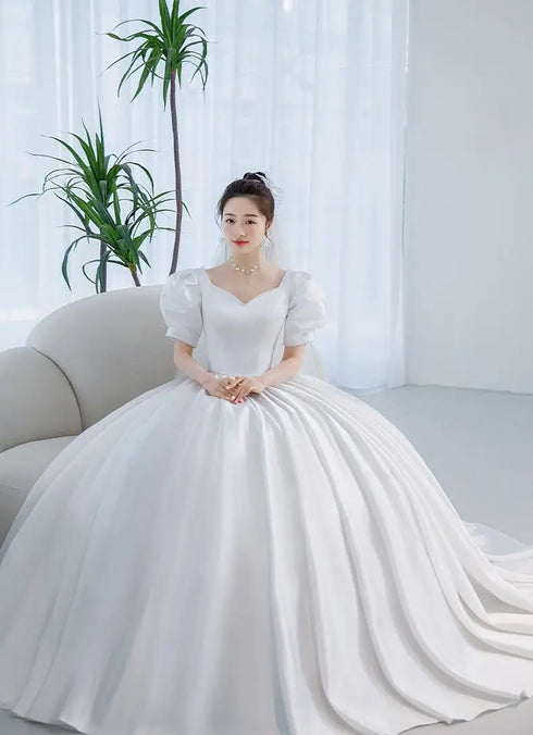 Vintage Princess Wedding Dress Satin Gown with Beading Plus Size