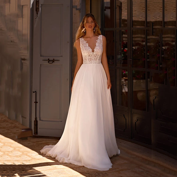 Backless Wedding Dress Boho Lace Tulle Floor Length Gown With Appliques For Bride