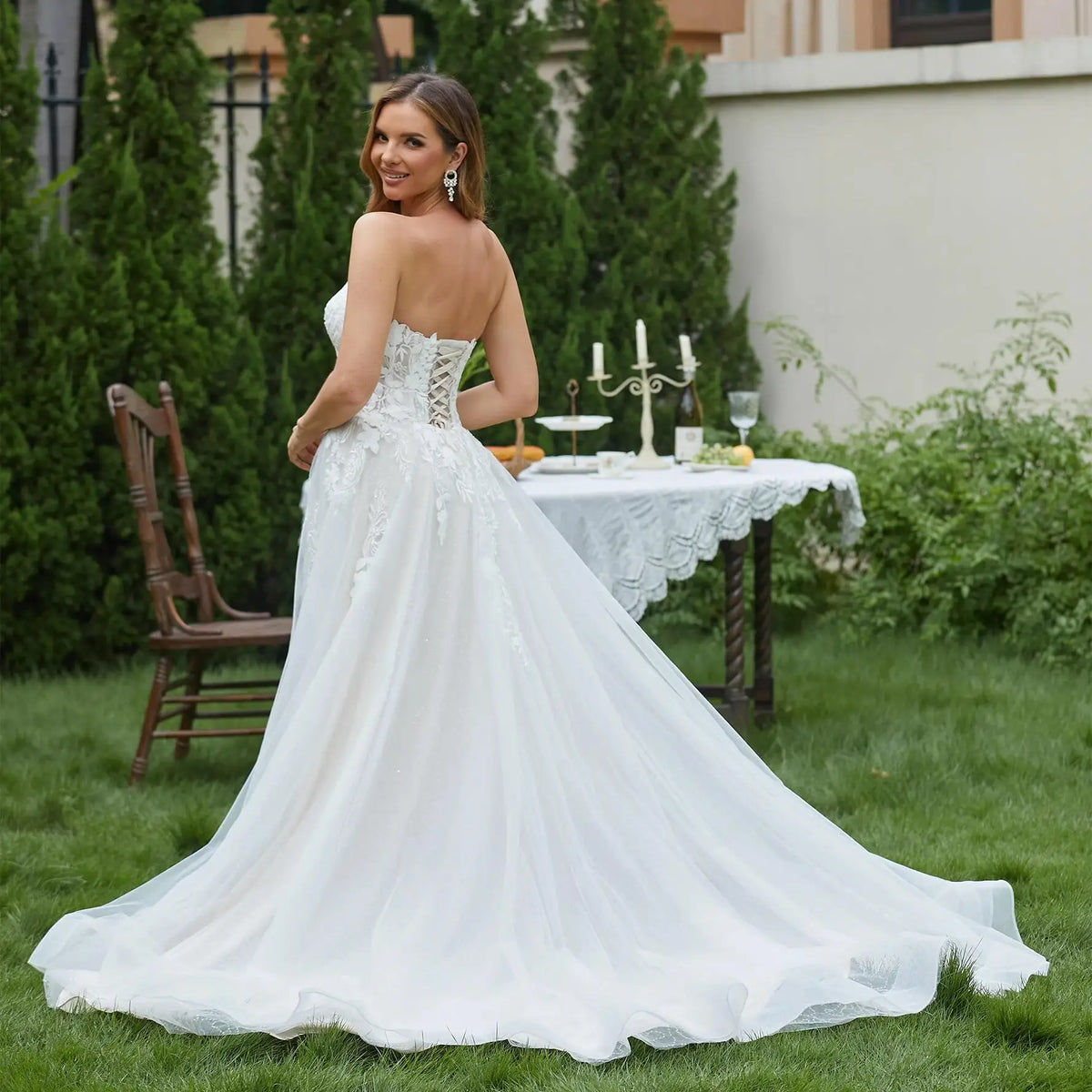 Shining High Neck Long Sleeve Backless Luxury Wedding Dress for Brides with Elegant Design