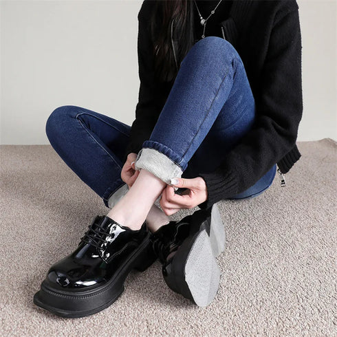 Warm Plush Stretch Women’s Thermal Jeans for Winter - Cozy Fleece Lined Skinny Denim Pants for Casual Fall Outfits, Perfect for Winter Wear and Holiday Styling