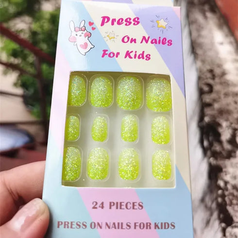 Sparkling Purple Glitter Kids Press-On Nails - 24-Piece Gradient Fake Nail Art Tips for Short Full-Cover Fun and Creative Nail Designs for Girls
