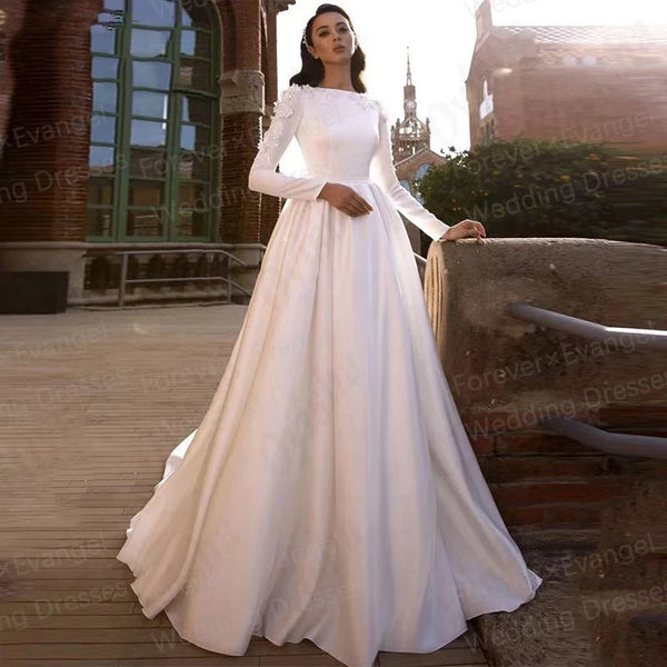 High Neck Long Sleeve Appliqué Gown With Ruched Draping Modest Muslim Wedding Dress Bridal Gown