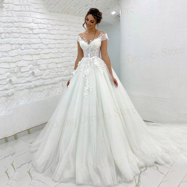 Boho Charming Princess A Line Wedding Dresses Illusion Appliques Gowns