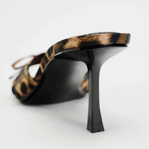 Elegant Strappy Cat Heel Clip Toe Sandals For Women