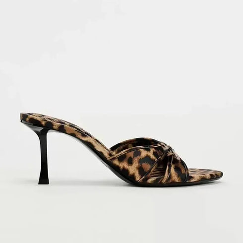 Elegant Strappy Cat Heel Clip Toe Sandals For Women