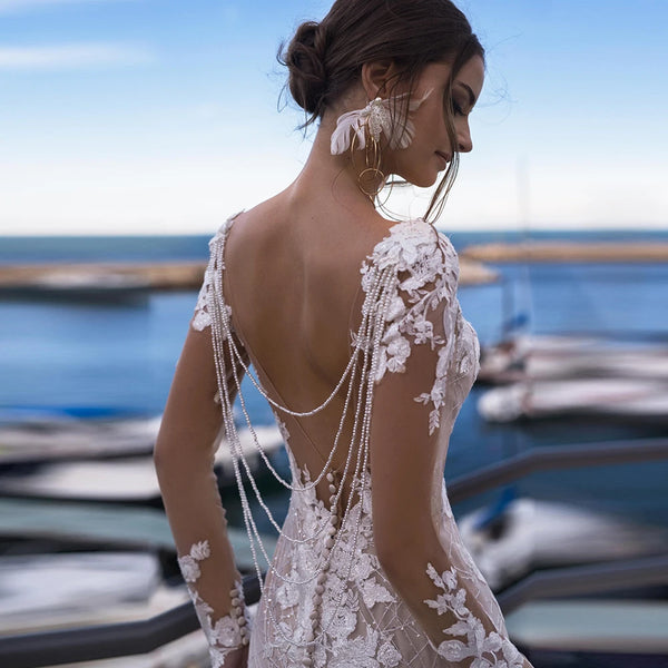 Customized Sexy Backless Long Sleeve Lace Mermaid Wedding Dress Elegant V-Neck Beach Bride Dress