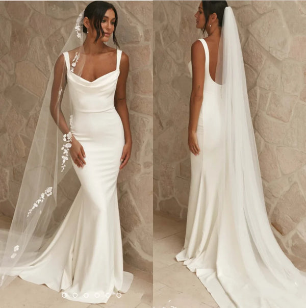 Elegant Mermaid Wedding Dress with Square Neck and Backless Design