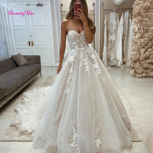Sweetheart Lace Sleeveless Wedding Dresses Princess Appliques Elegant Long Bridal Gown Boho Prom Bridal Dresses