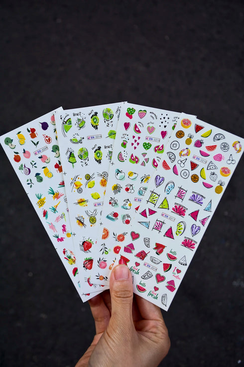 12 Floral Patterns Summer Nail Water Decals - Daffodils, Lilies, and Tulips for Stunning Nail Art Transfers and DIY Manicure Accessories