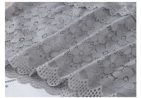 Luxe Lace Wireless Bralette for Women - Elegant Backless Camisole Crop Top Underwear with Floral Hollow Out Design, Perfect for Summer and Going Out