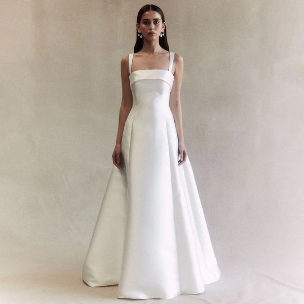 A-Line Satin Elegant Sleeveless Bridal Gown Square-Neck Princess Silhouette Wedding Dress