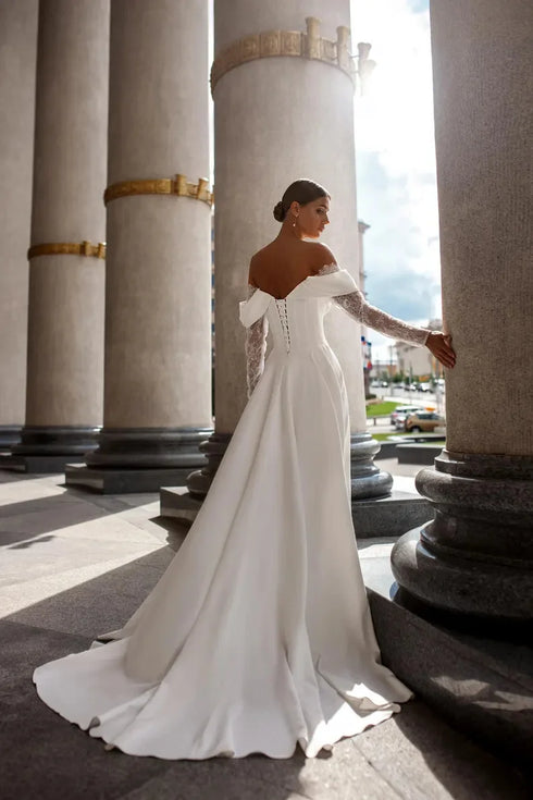 Princess Off The Shoulder Long Sleeves Sweetheart Lace Applique Boho Beach A Line Wedding Dresses