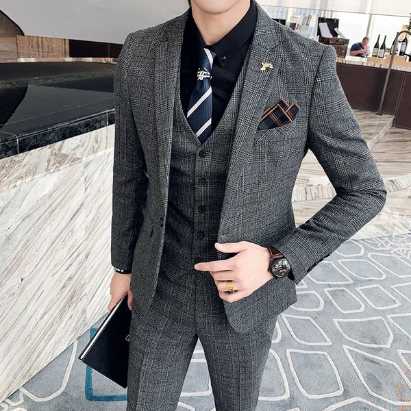 Stylish Business Casual Three-Piece Suit for Men with Vest and Trousers