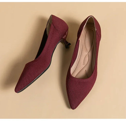 Stylish Women's Pointed Toe Slip-On Flat Pumps for Casual Spring and Autumn Wear